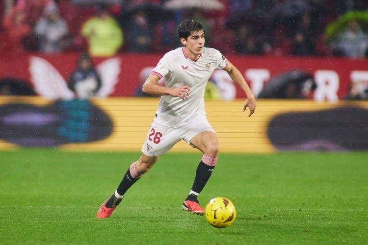 迪马济奥:那不勒斯重新有意胡安卢,将和尤文竞争这名右边后卫